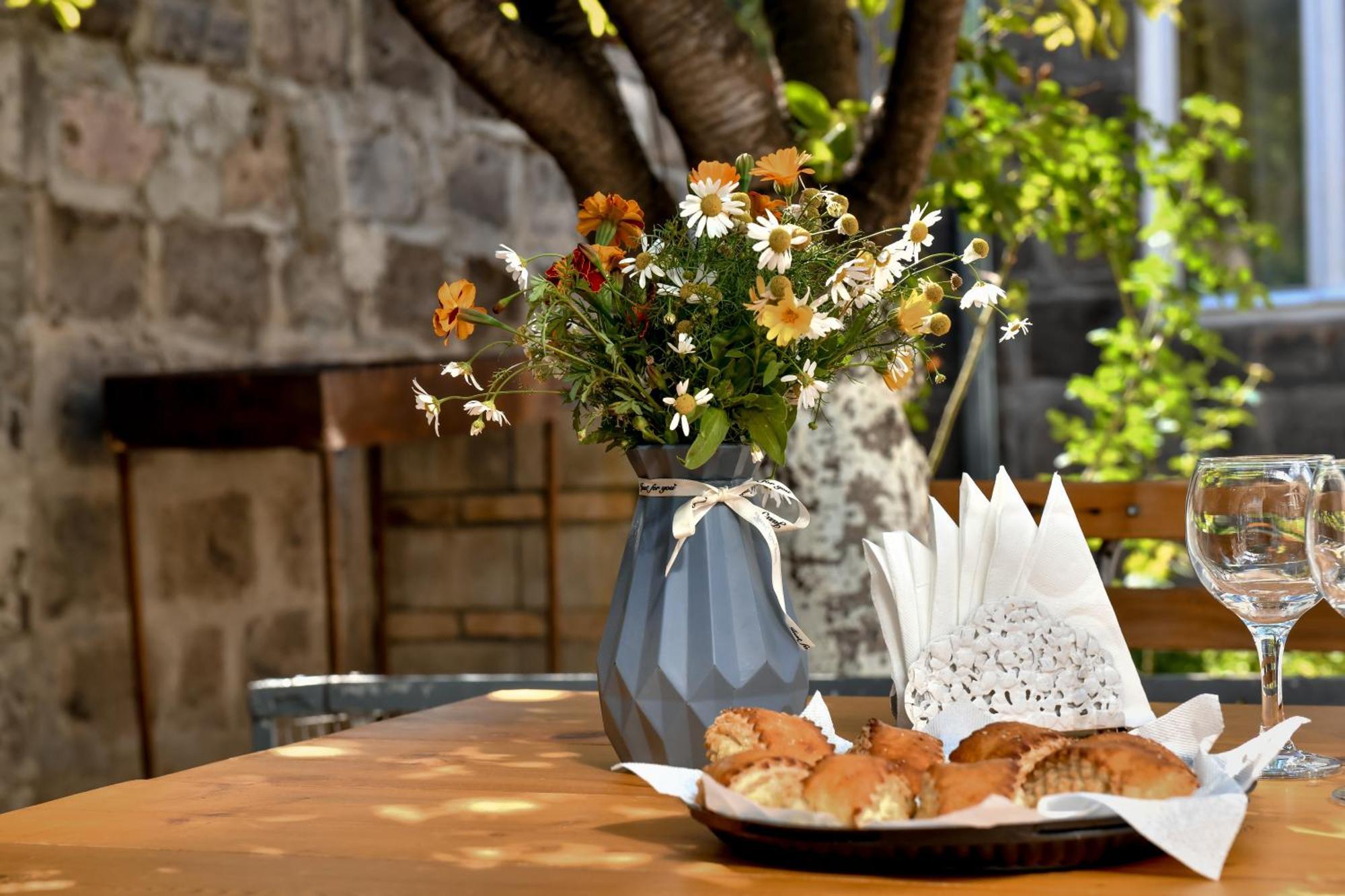 Guest House David'S B&B Gyumri ภายนอก รูปภาพ